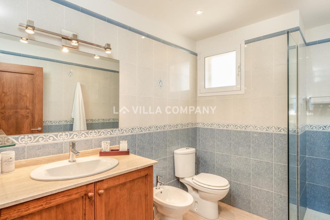 Villa Mala Bay มาโอน ภายนอก รูปภาพ